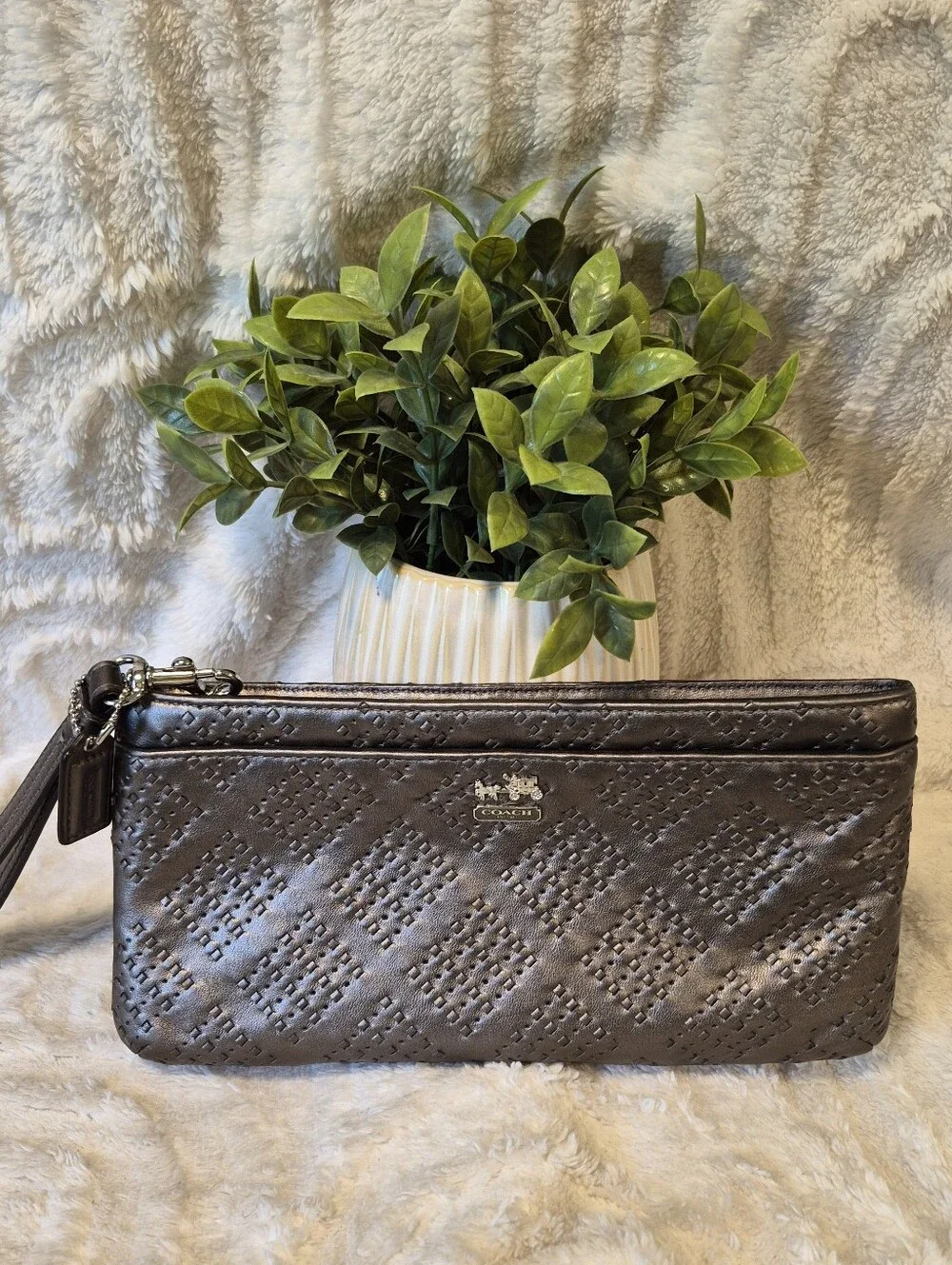 NEW Coach Madison Wristlet Pewter Metallic Woven Leather Wallet Clutch Zip Close
